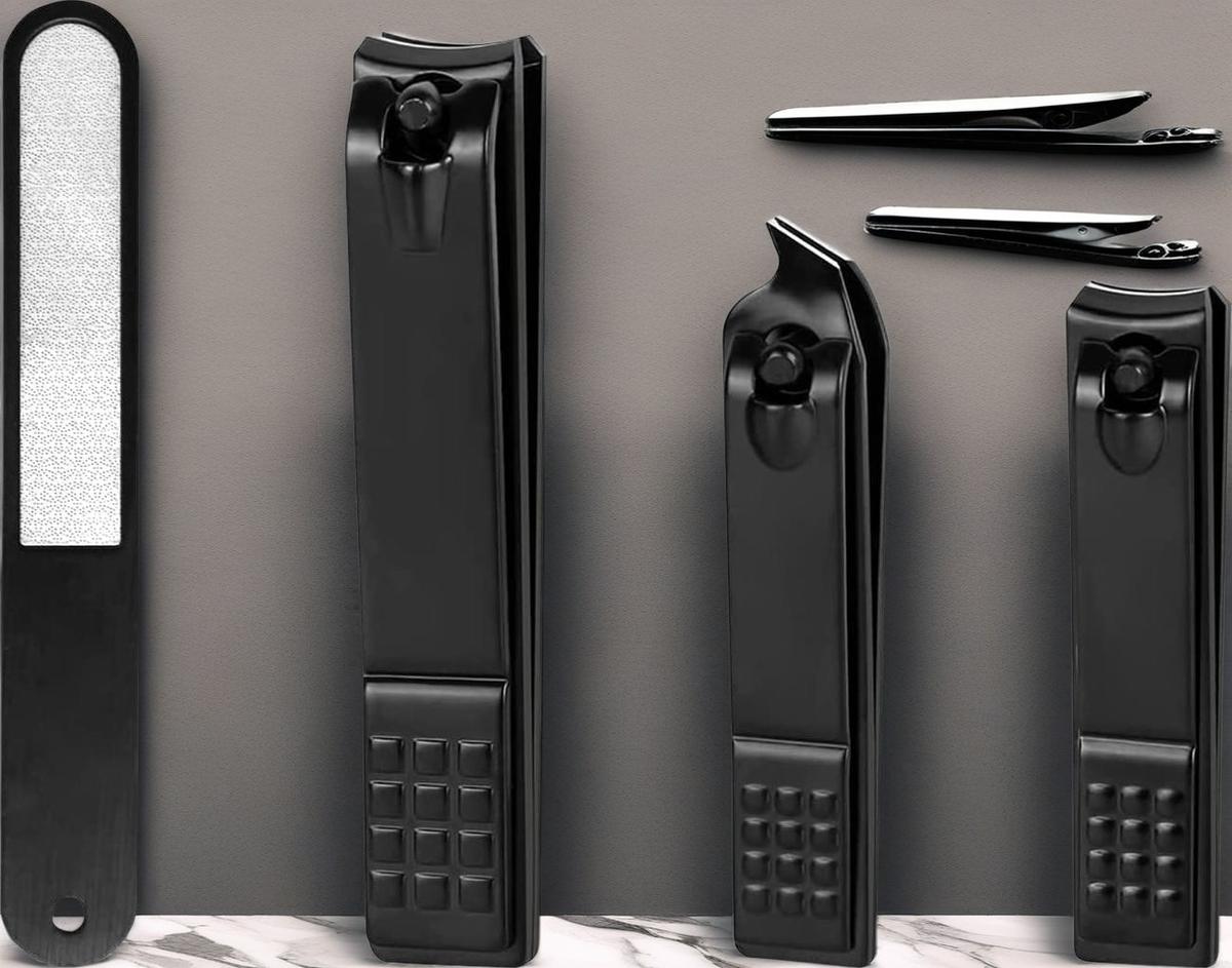 Aggiorna il tuo gioco di toelettatura con un set di clipper premium