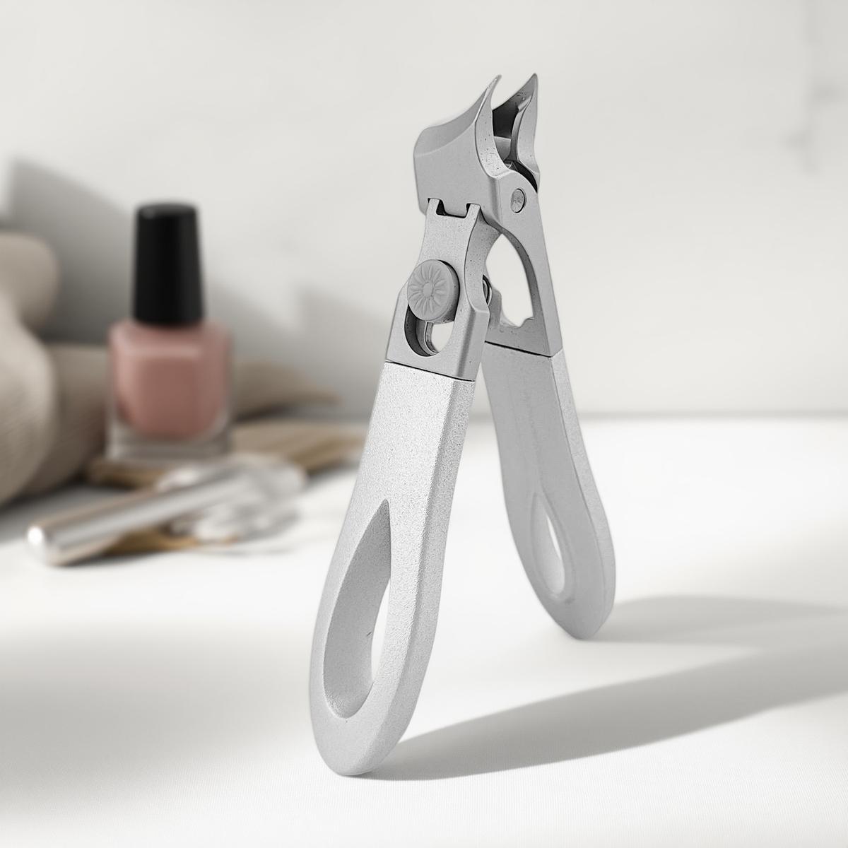 Eleva la cura con il clipper ergonomico