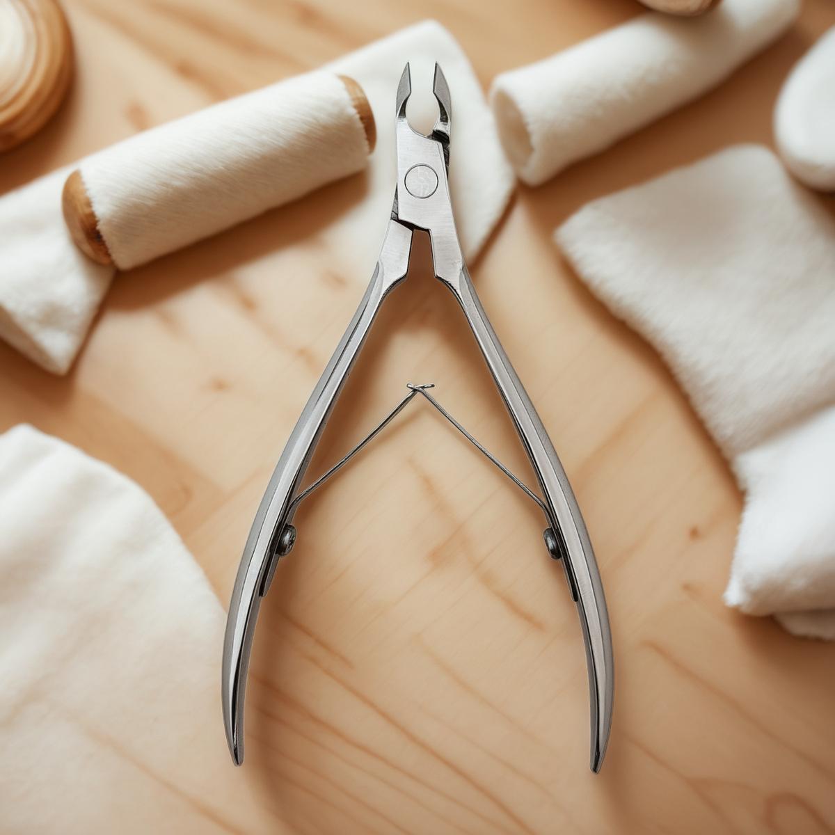 Best Cuticle Nipper: Precision, Elegance & Comfort