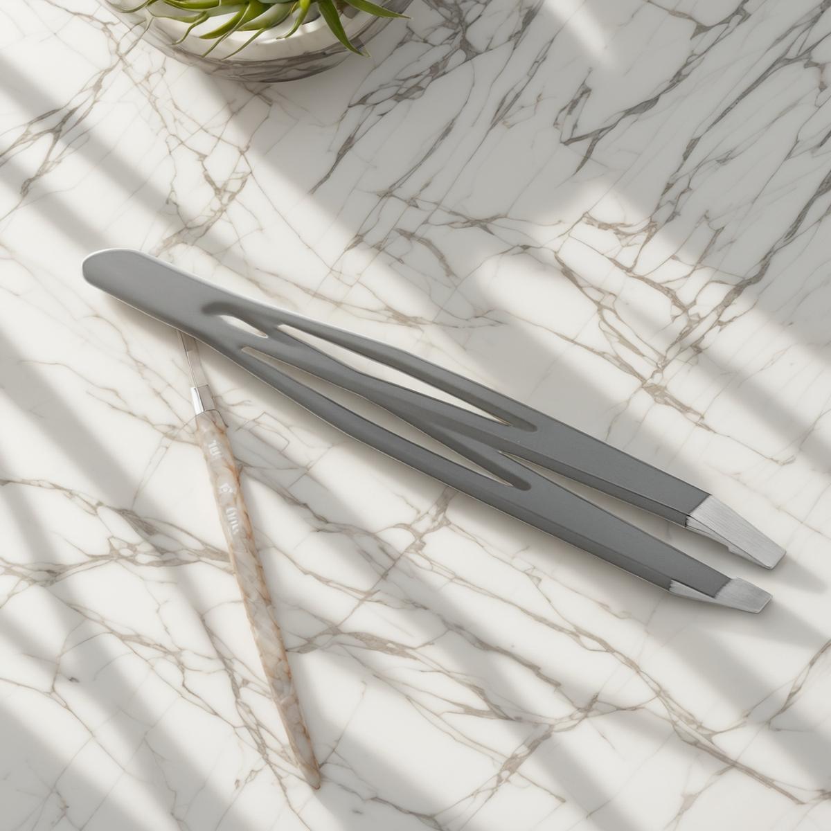 大量購入のニーズに最適なピンセットサプライヤーを見つける