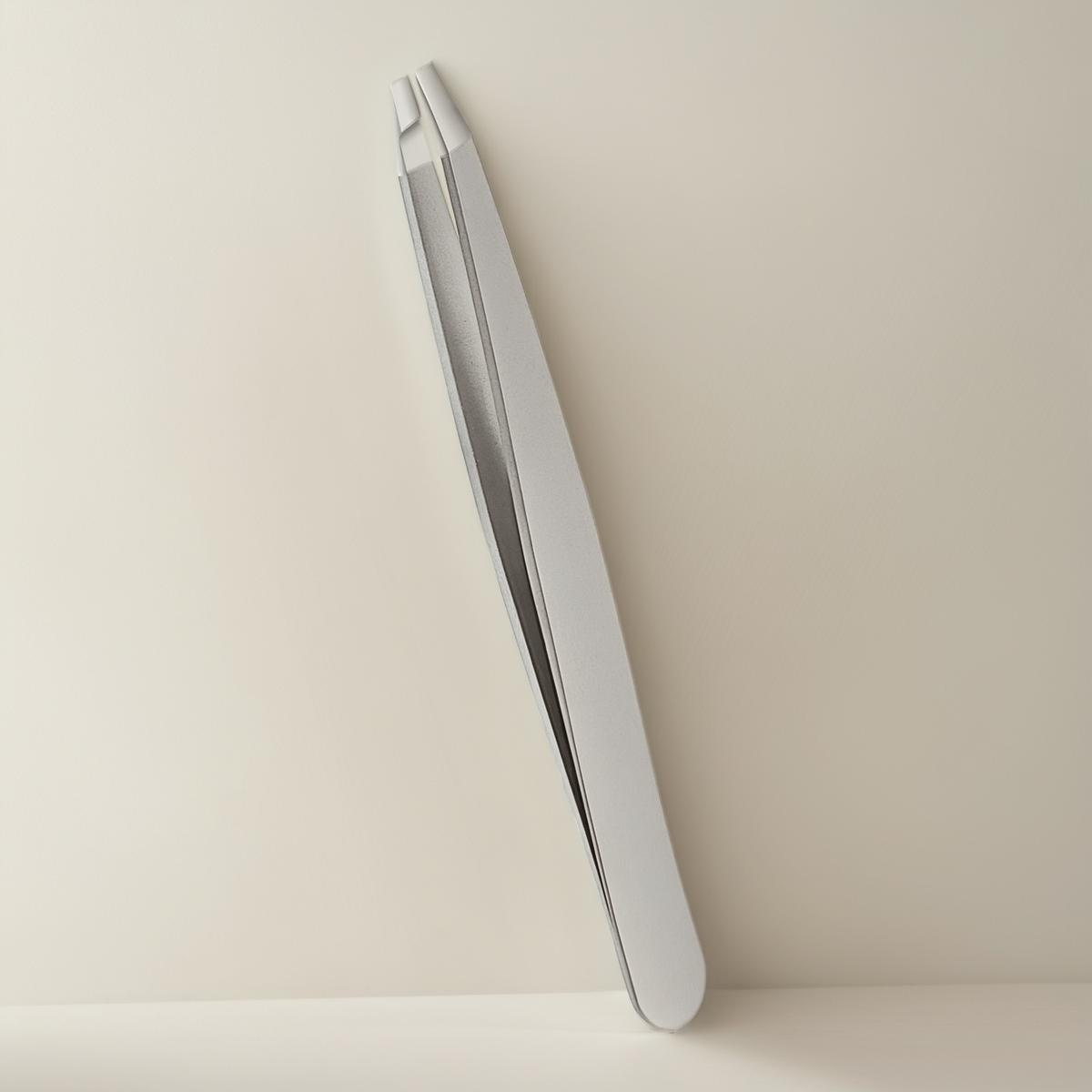 Top Tweezers Exporters: Quality Craftsmanship & Reliability