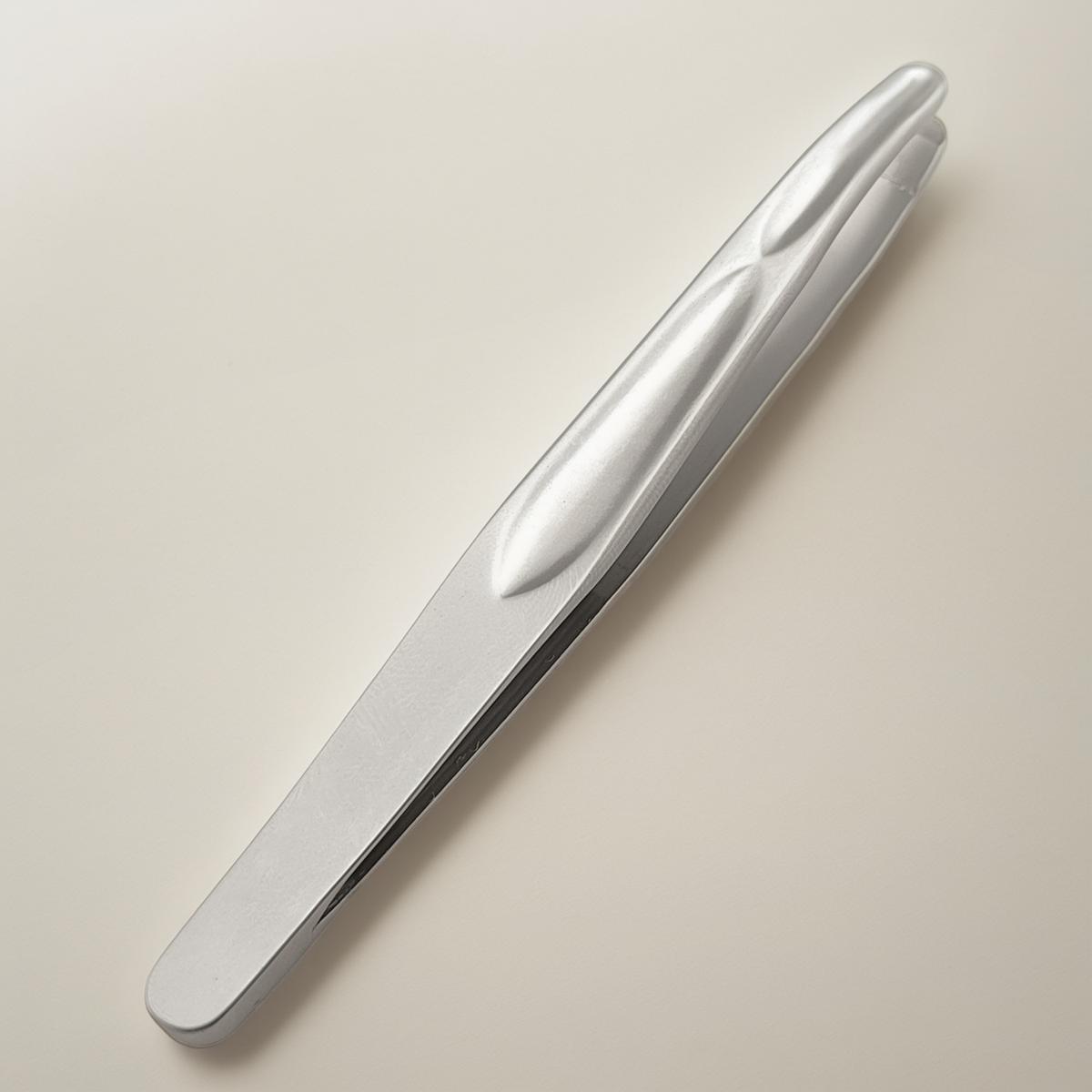 精密ピンセットの信頼できる大量供給業者を見つける